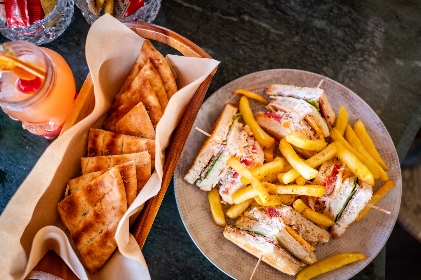 Sandwich platter and fries from Harem day menu